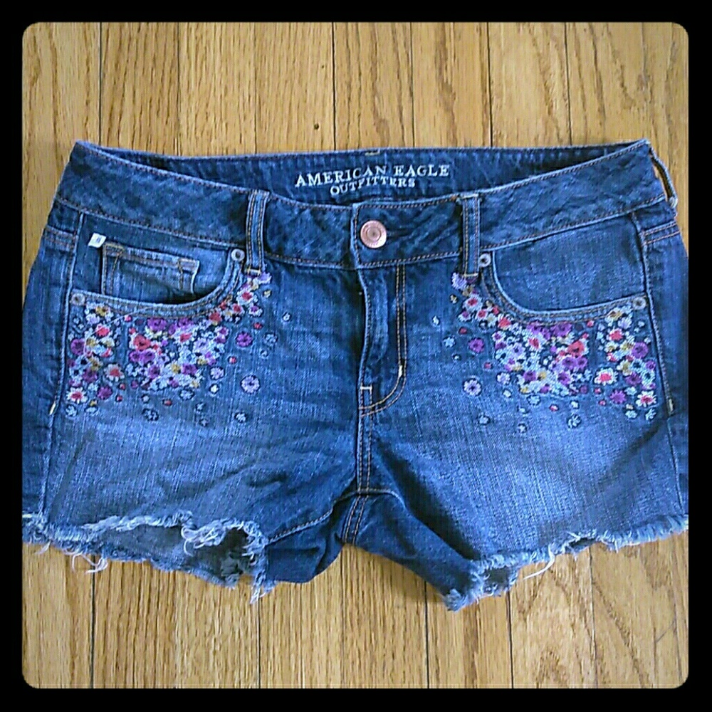 American Eagle shorts size 10